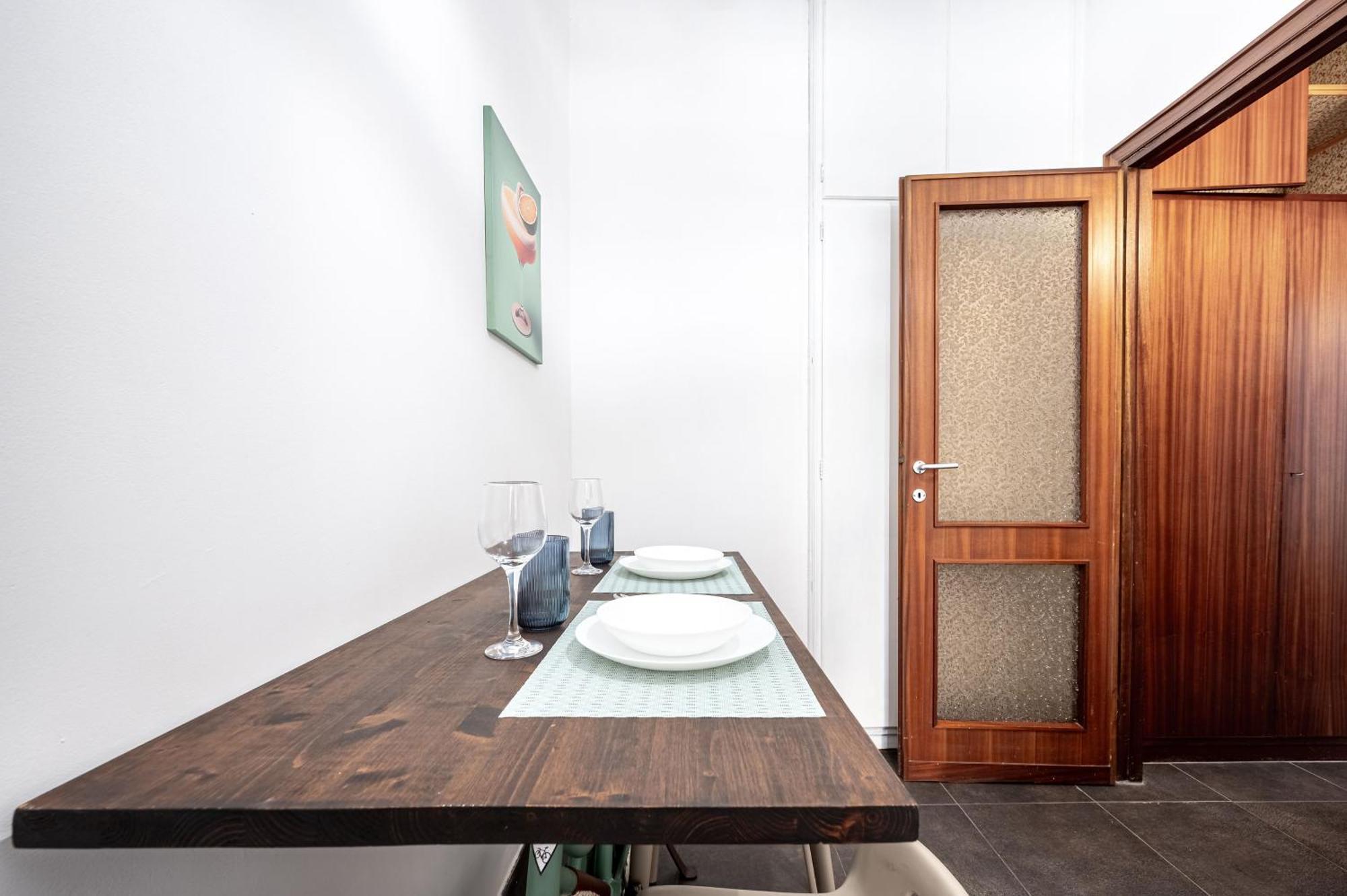 Dream Modern In Air Conditioning Wifi Near The Metro A Lejlighed Rom