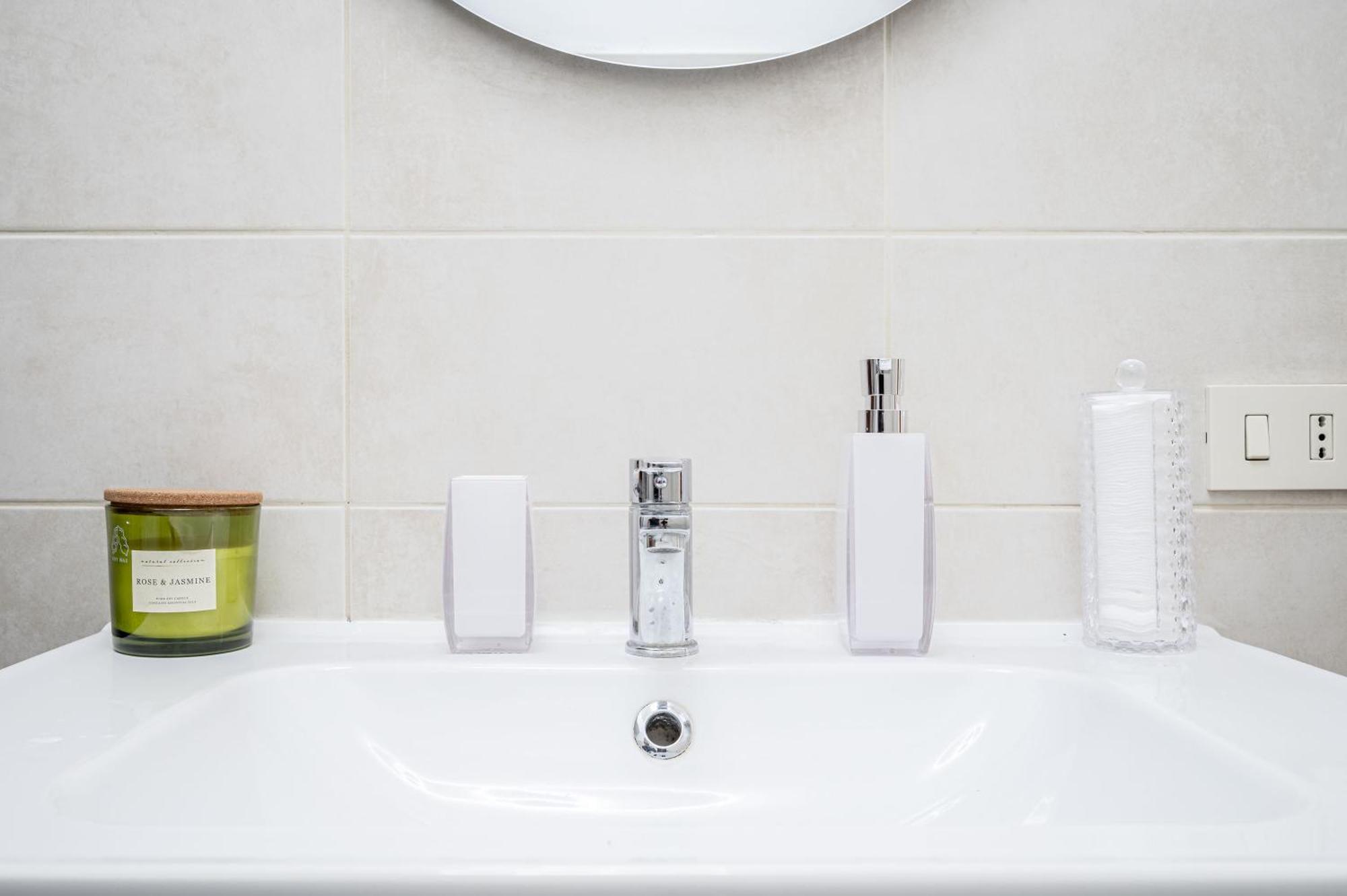 Dream Modern In Air Conditioning Wifi Near The Metro A Lejlighed Rom